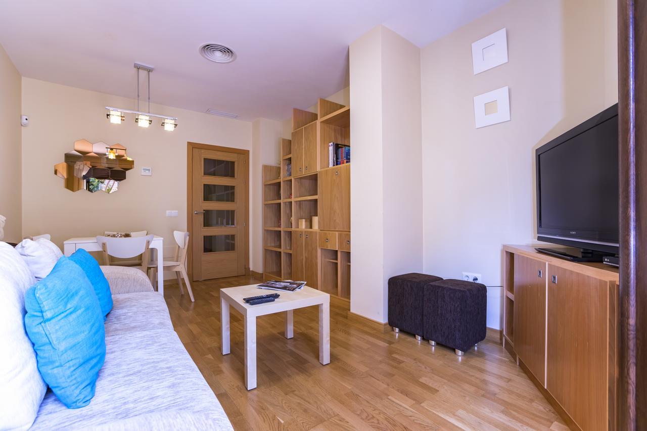 Livemalaga Apartment & Parking Luaran gambar
